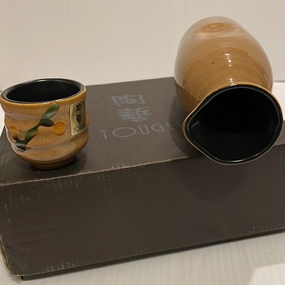 NWT Beautiful Tougei Saki Set Japanese Ceramic Saki Set 5 Piece - Picture 15 of 15